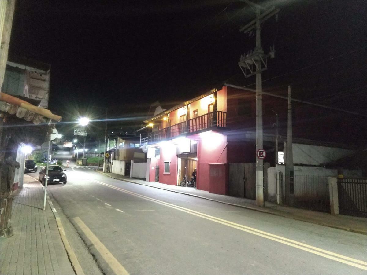 Pousada Rr Central Campos do Jordão Eksteriør bilde