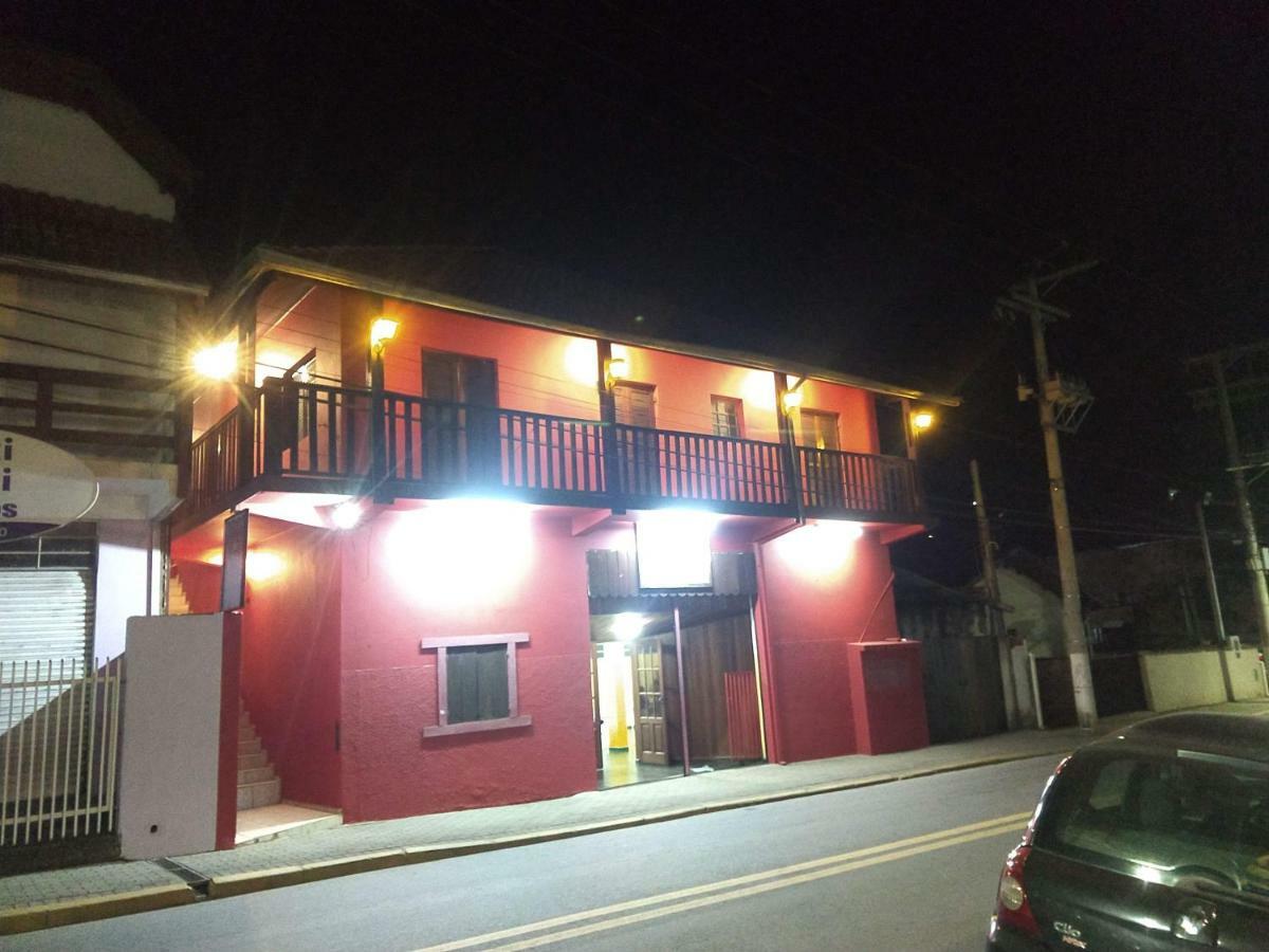 Pousada Rr Central Campos do Jordão Eksteriør bilde